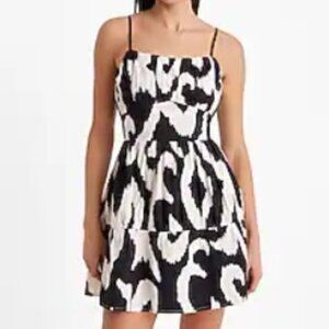 BNWT Express Printed Ruched Tiered Poplin Mini Dress